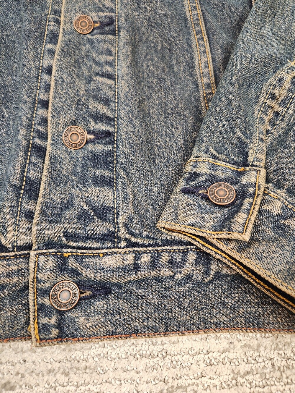 Levi Strauss Trucker Jacket Mens Large Dark Blue Vintage Wash Denim Button Biker - Picture 2 of 7